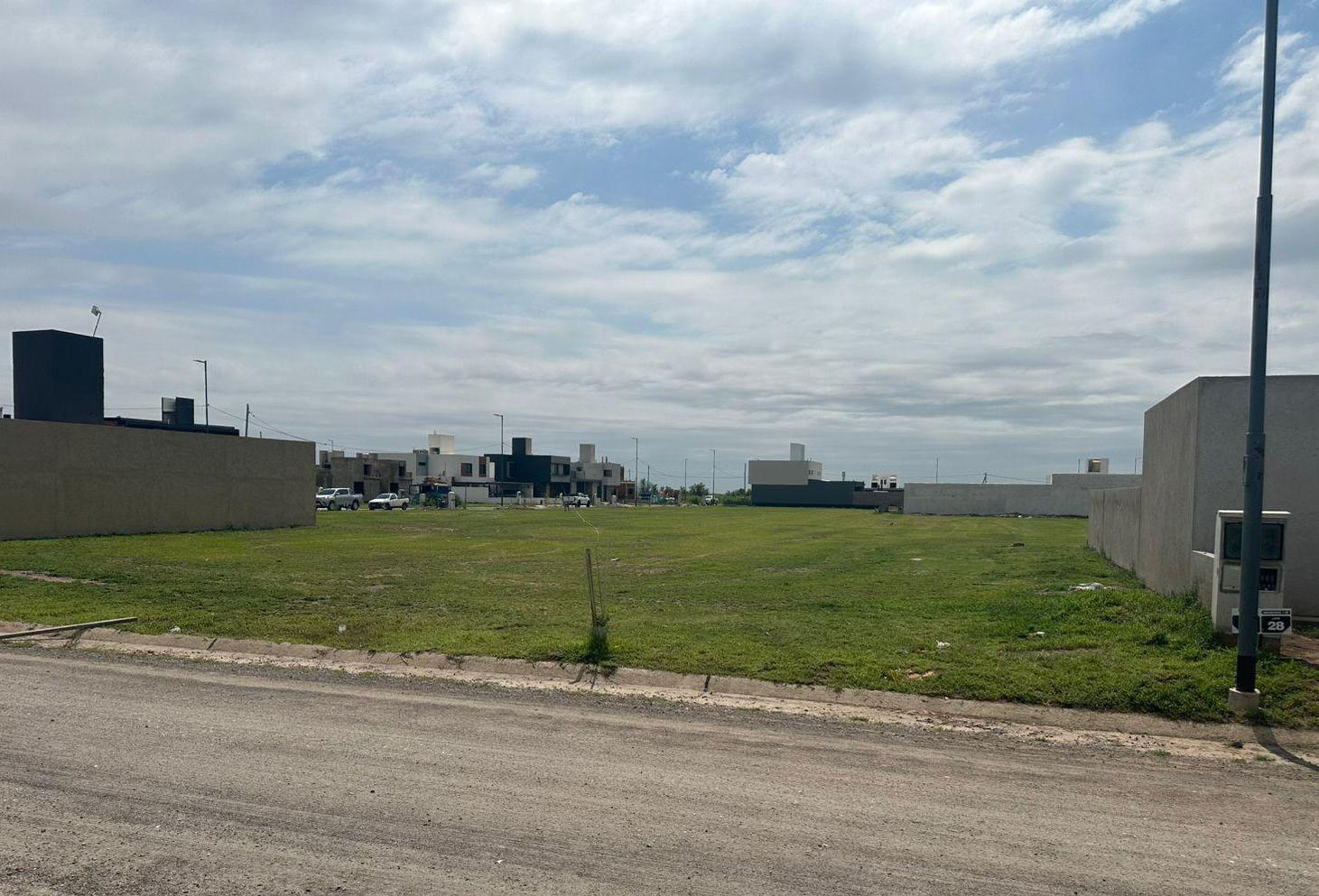 Lote en Venta Nobu Town Etapa 1 Apto Duplex con Escritura