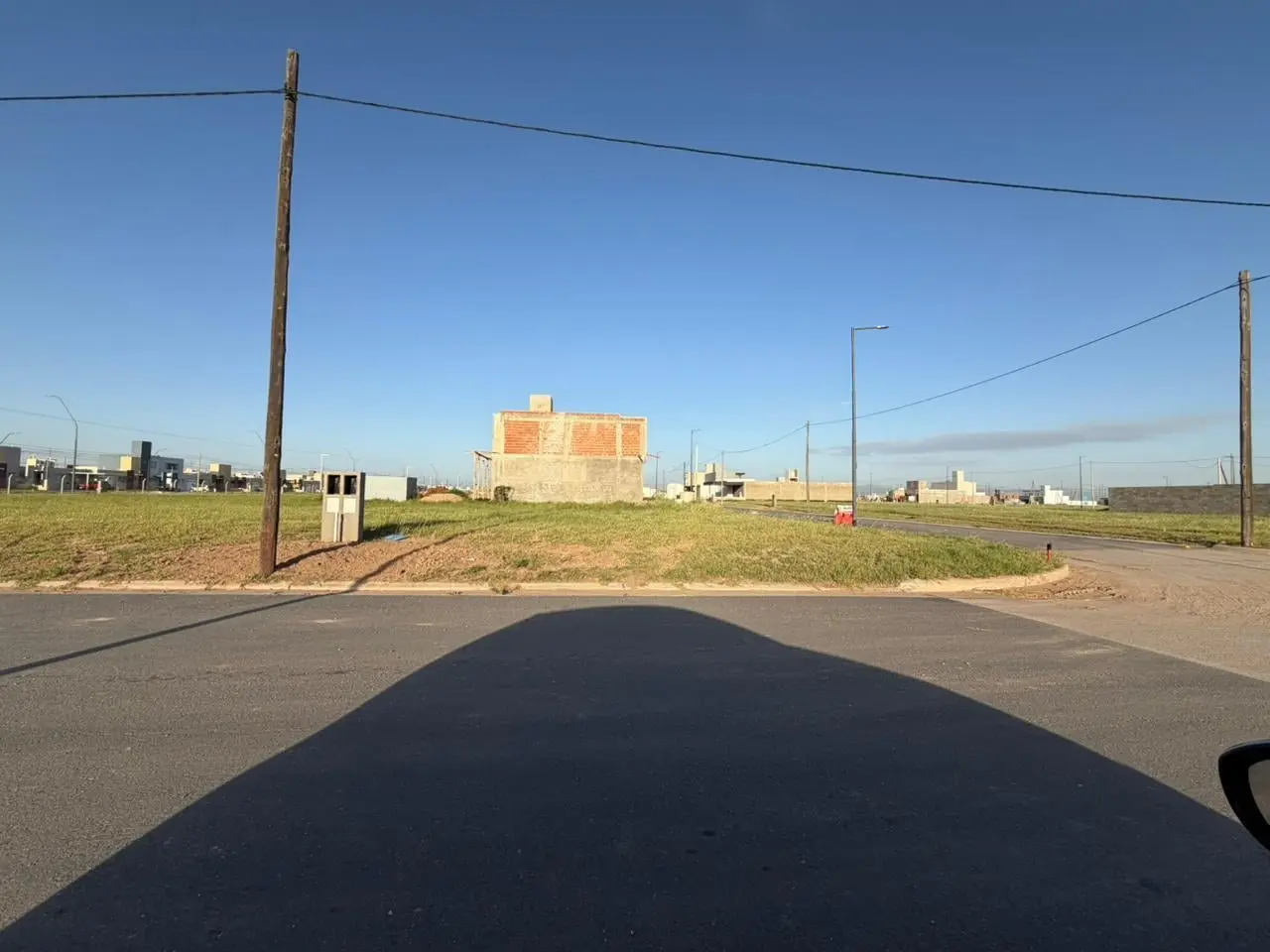 Lote esquina de 350 mts2 en Venta en Pampas de Manantiales APTO DUPLEX 2