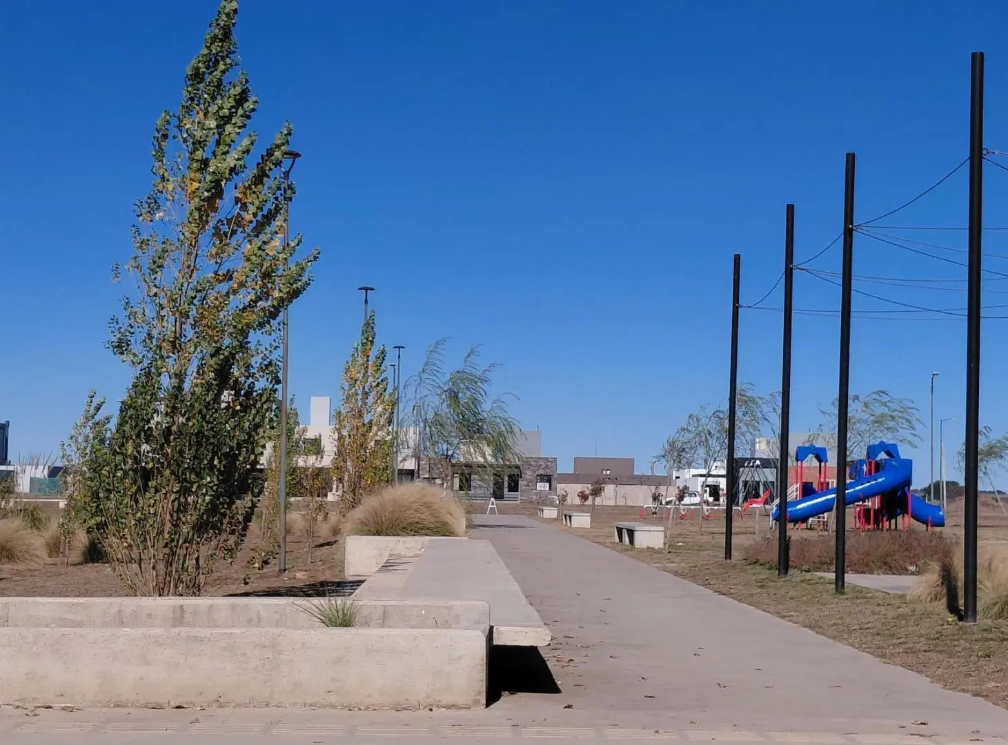 DÚPLEX EN VENTA RINCONES DE MANANTIALES FRENTE A PLAZA 3 DORMITORIOS ENTREGA AGOSTO 2026 5
