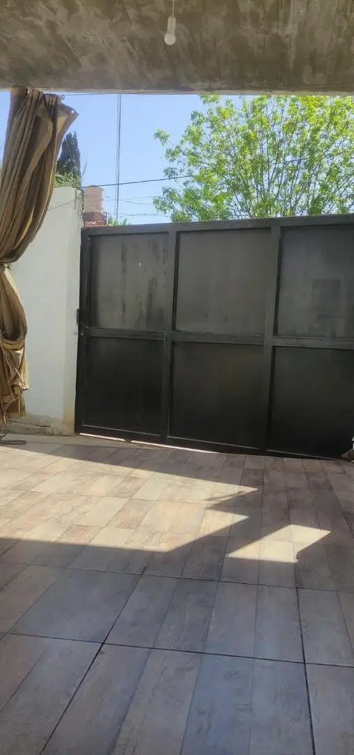 Casa en Alquiler Neptuno 1293 Barrio Los Olivos 3 Dormitorios 5