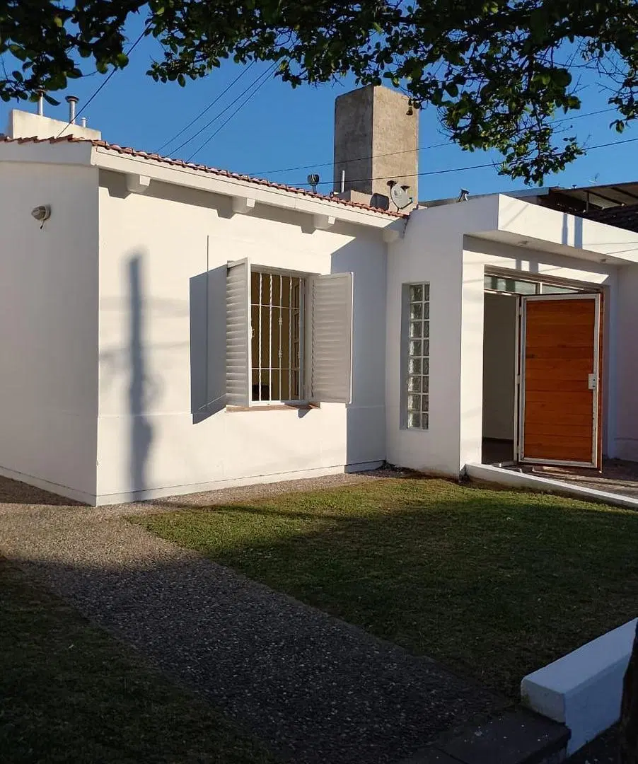 Casa en Alquiler Smata II 2 Dorm y Cochera Doble 3