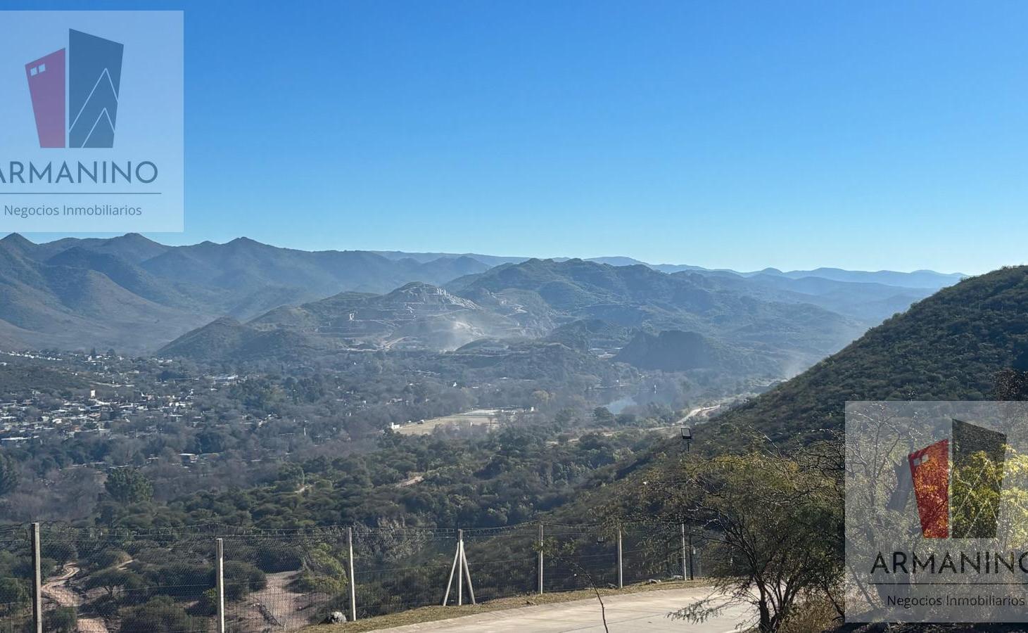 Foto de Venta Lote en La Deseada Mza 10 Lote 4 con vistas parte alta del barrio, imagen 4