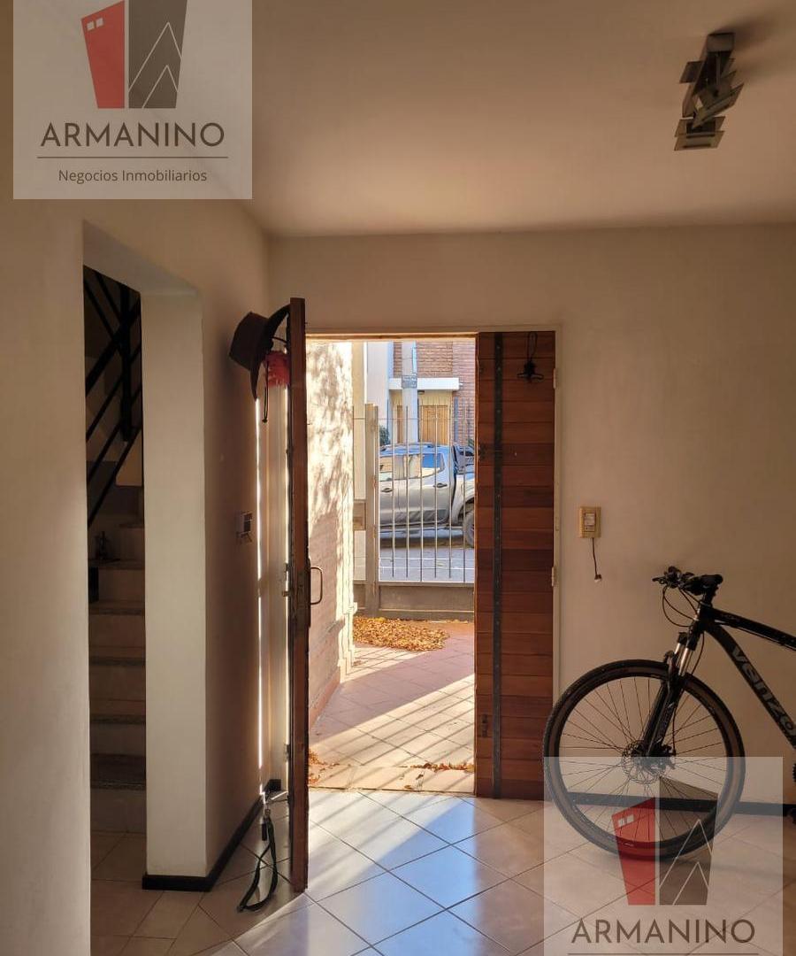 Foto de DUPLEX en venta 3 dormitorios frente CLUB BARRIO PARQUE, imagen 1
