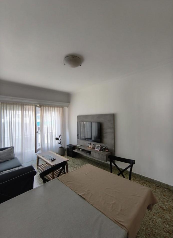 DEPARTAMENTO 3 AMB CON DEPENDENCIA, TODO EXTERNO - ZONA: CENTRO