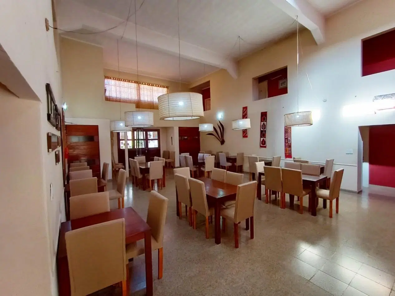 HOTEL EN FUNCIONAMIENTO - EXCELENTE OPORTUNIDAD DE INVERSION TURISTICA - ZONA: VILLA DEL DIQUE, CORD 5