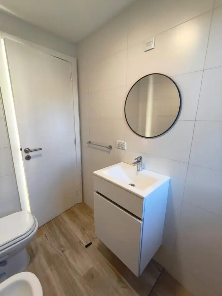 DEPARTAMENTO 1 AMB DIVIDIDO, CON BALCON, A ESTRENAR - ZONA: SAN JUAN 8