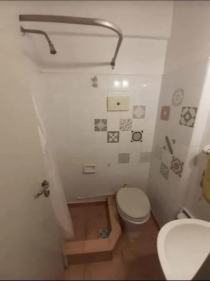Foto de DEPARTAMENTO 1 AMB AL LATERAL - ZONA: GUEMES, imagen 3