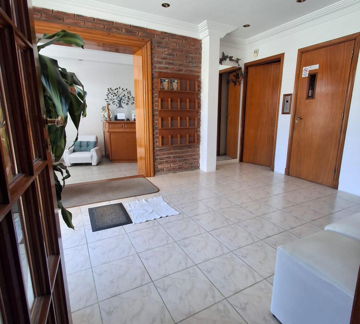 Foto de Departamento de 2 ambientes amplios (Punta Mogotes ), imagen 3
