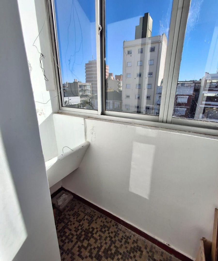 Foto de RESERVADO Departamento de 3 ambientes con patio, imagen 3