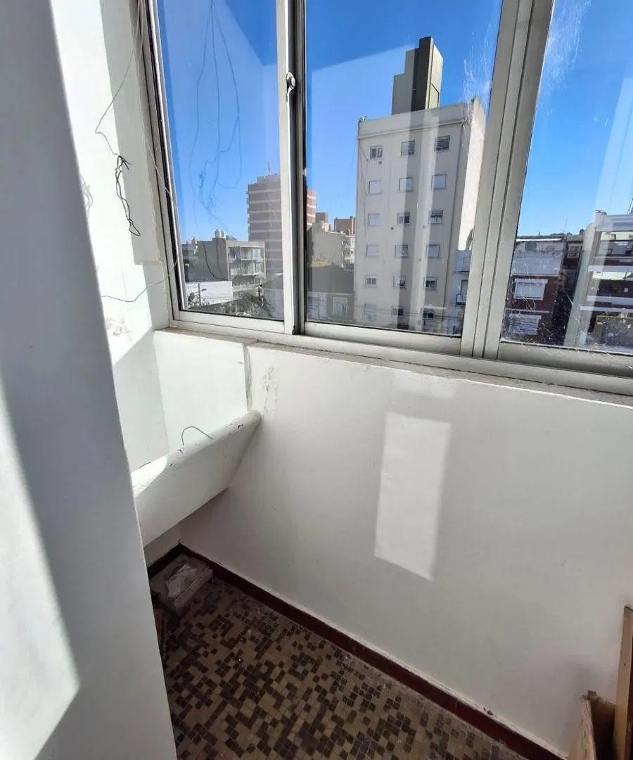 RESERVADO Departamento de 3 ambientes con patio 3