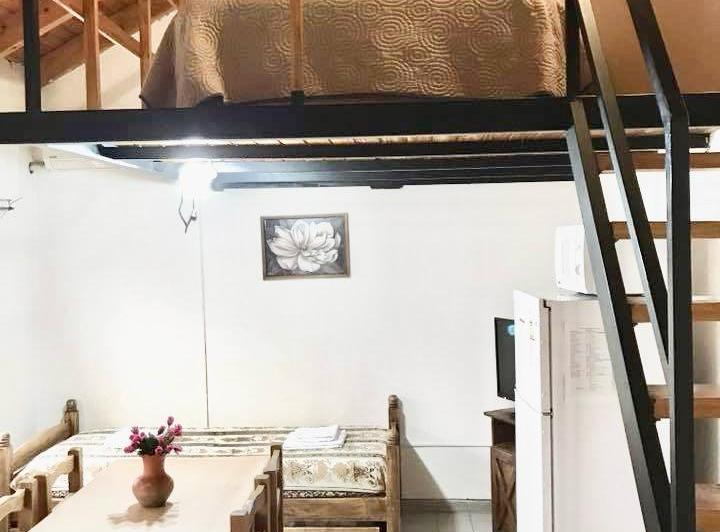 Alquilo LOFT AMOBLADO centro neuquen. 2