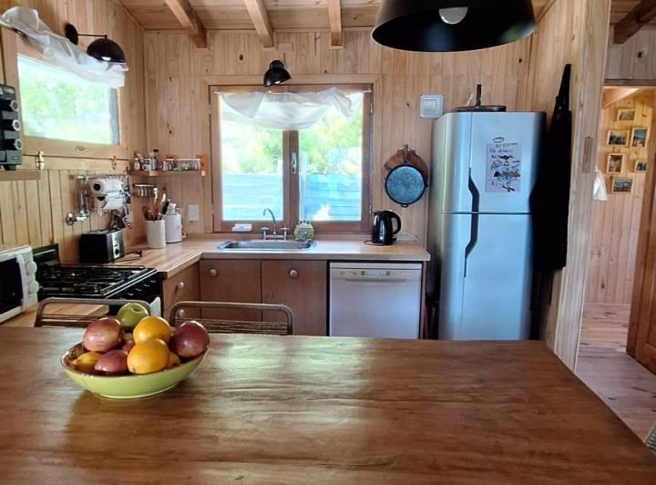 Alquiler Casa en barrio Calfuco,  con costa de lago, Villa la Angostura  3