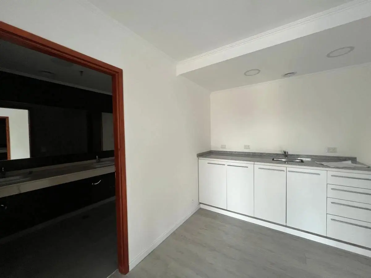 Venta I Oficina Wtc IV 2 Cocheras I Madero Harbour I Puerto Madero 4