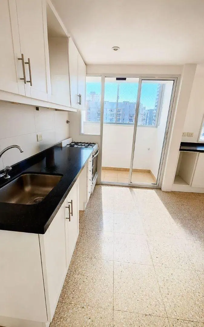VENTA DEPARTAMENTO DE 4 AMB. CON COCHERA - CALLE LA PAMPA 1900- BELGRANO 4