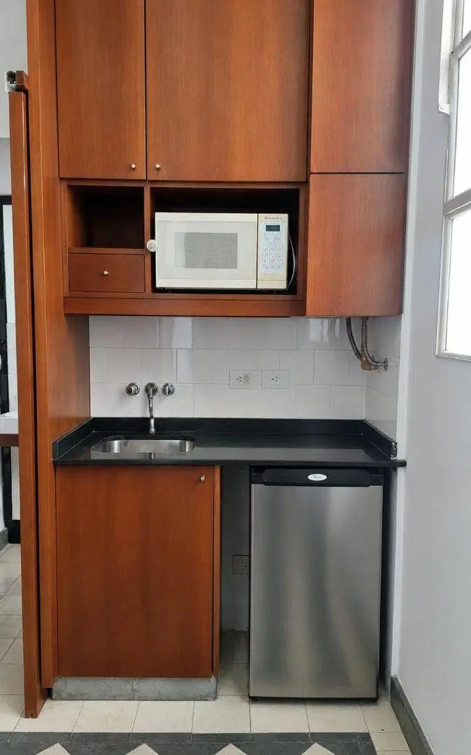 Alquiler oficina - Departamento - Montevideo entre Viamonte y Córdoba 5