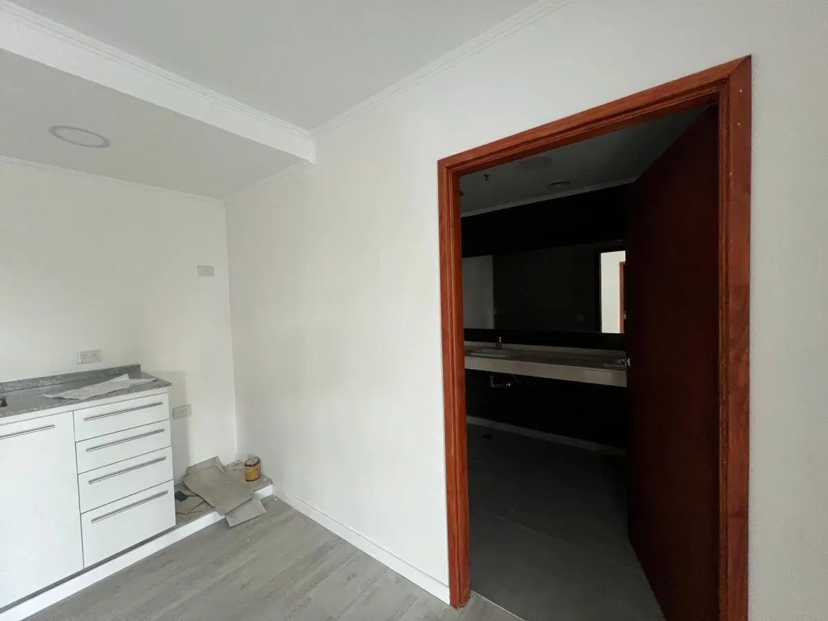 Venta Oficina con Renta - Wtc IV - Puerto Madero 8