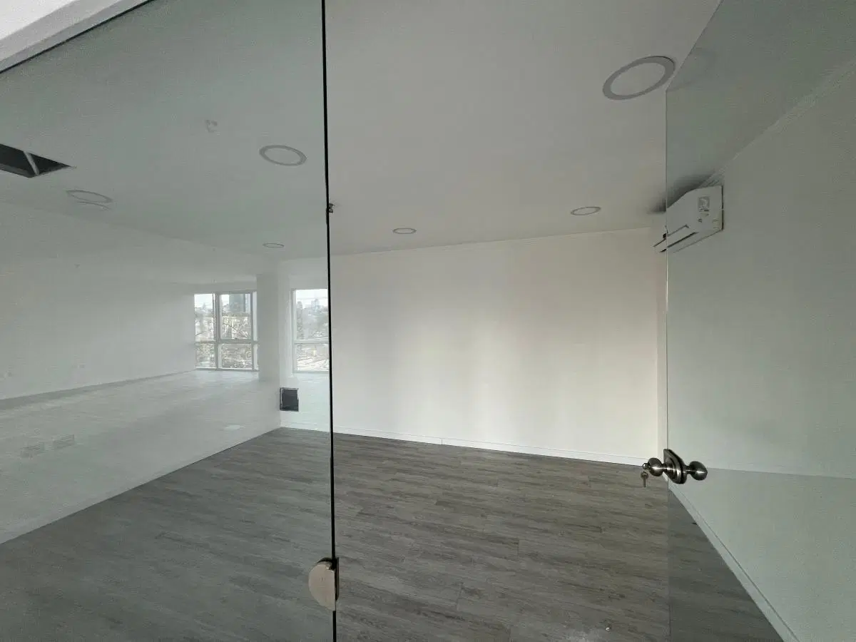 Venta Oficina con Renta - Wtc IV - Puerto Madero 3