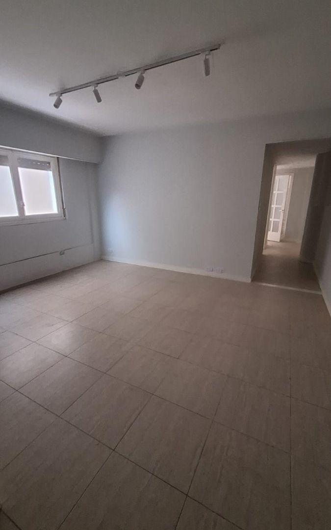 Foto de Venta | Departamento de 3 Ambientes con cochera en Las Cañitas, imagen 2