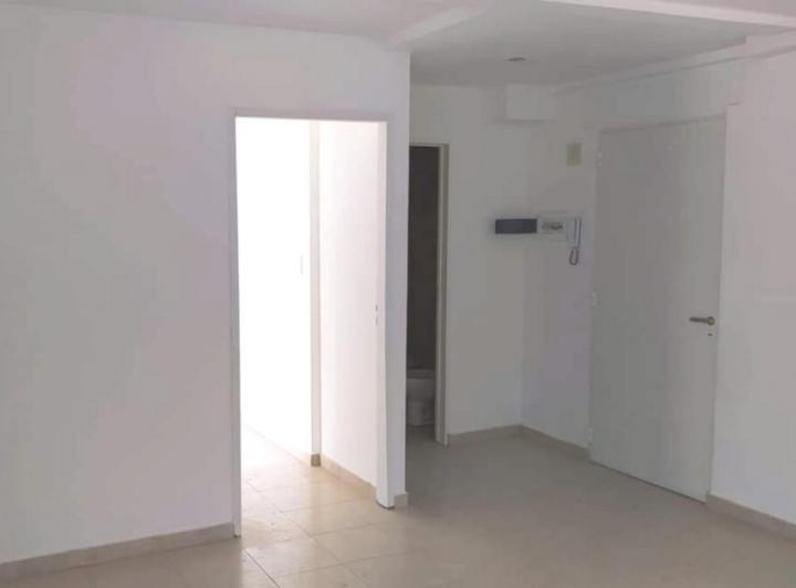 VILLA CRESPO 2 AMB CON BALCÓN TERRAZA EN ALQUILER 1 CUADRA METROBUS  5