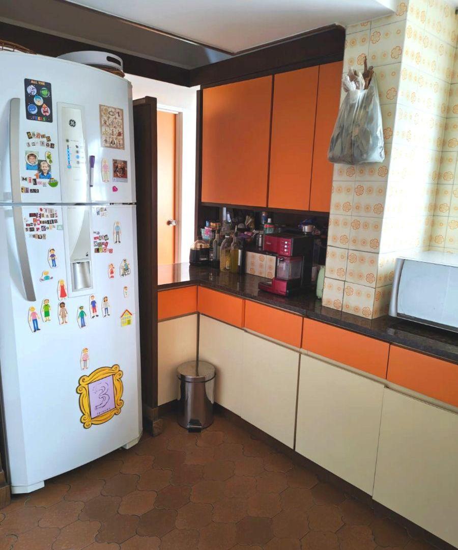 Foto de PISO EN VENTA FRENTE AL PARQUE CENTENARIO SUP. 162 M2 - 5 AMB Y COCHERA, imagen 2