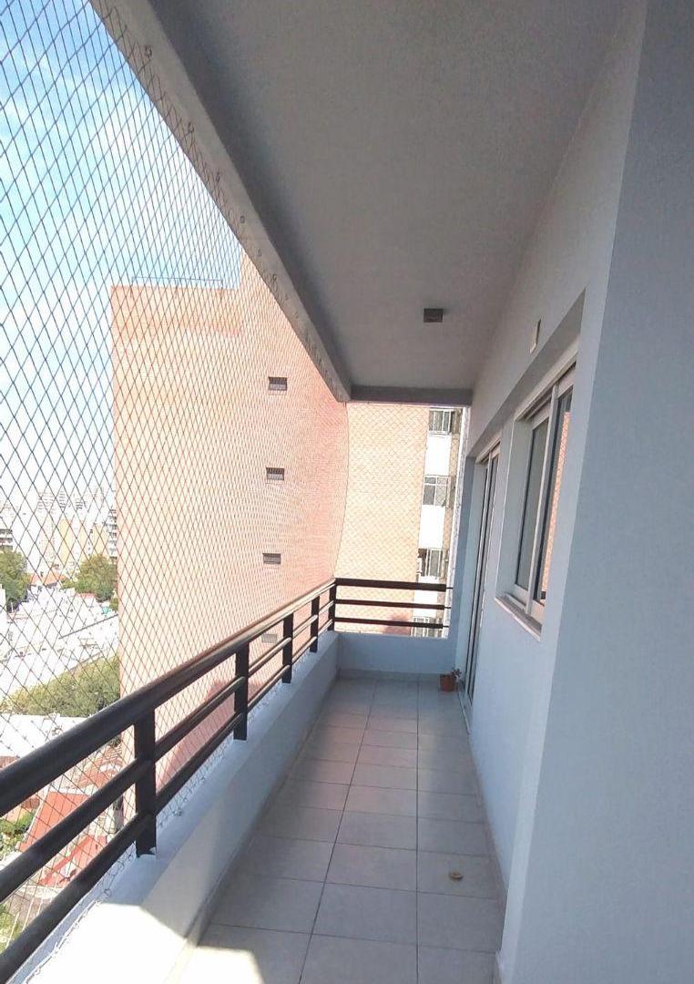 Foto de SEMIPISO EN VENTA APTO CRÉDITO - FLORES- A MTS AV AVELLANEDA - MUY BUEN, imagen 5