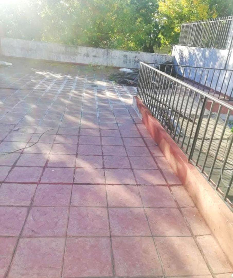 Foto de FLORES TERRENO CON CASA Y GARAGE - IDEAL EMPRENDIMIENTO INMOBILIARIO, imagen 3