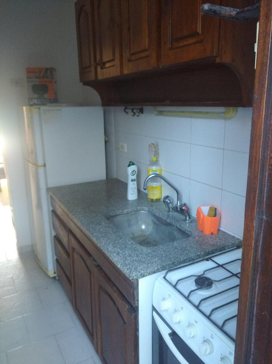 Triplex 3/4 Ambientes - E/autos - Patio y Parrilla 2