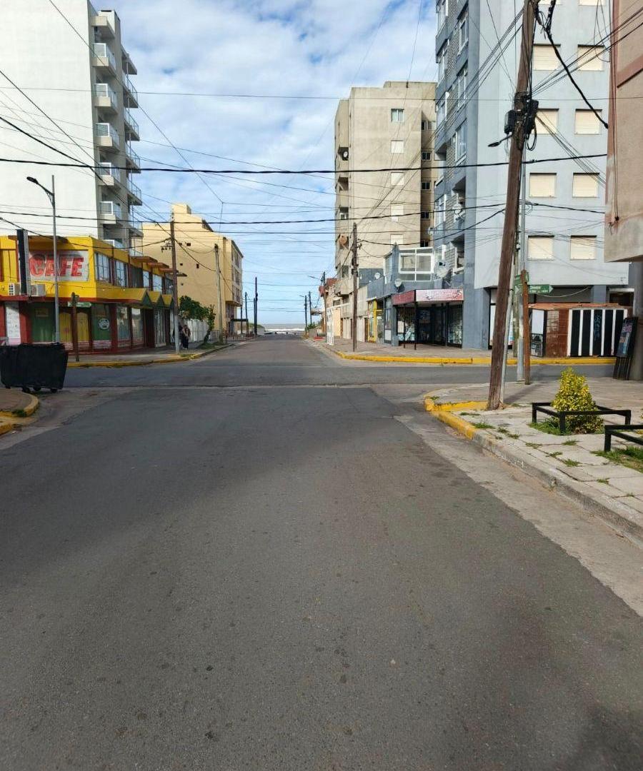 Foto de AMPLIO DEPARTAMENTO A 100 Mtrs. Del Mar, imagen 5