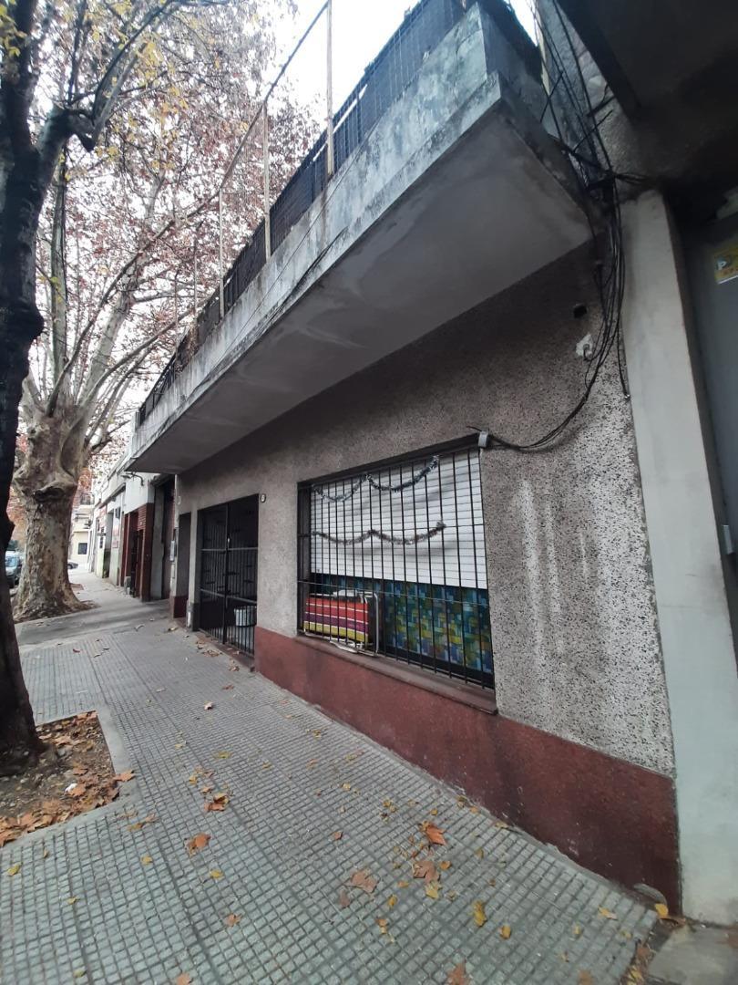 Casa/ Terreno Lote Usam en Paternal Pb + 5 Pisos + 2 Retiros 2