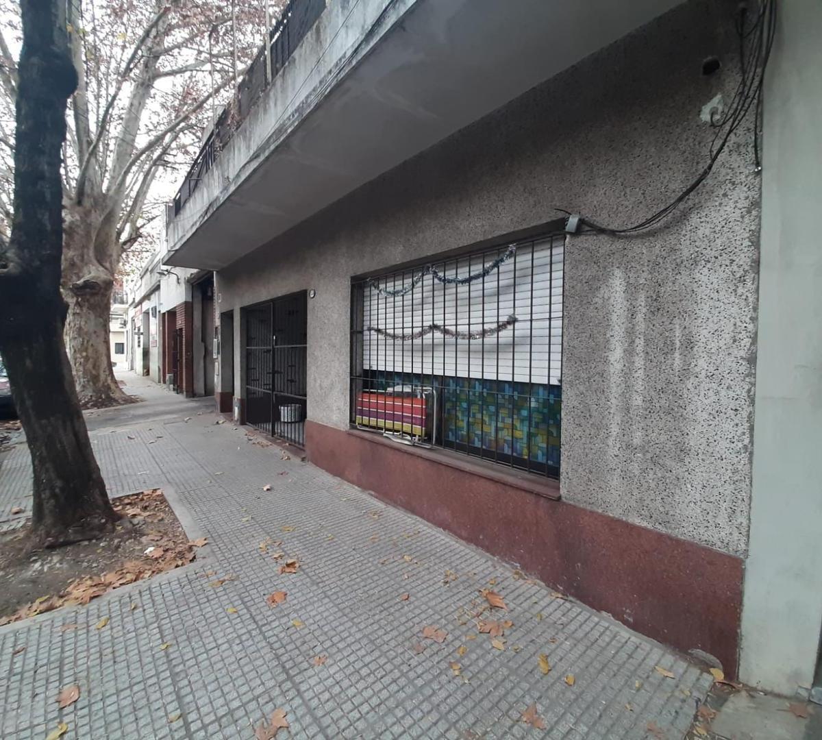 Casa/ Terreno Lote Usam en Paternal Pb + 5 Pisos + 2 Retiros 3