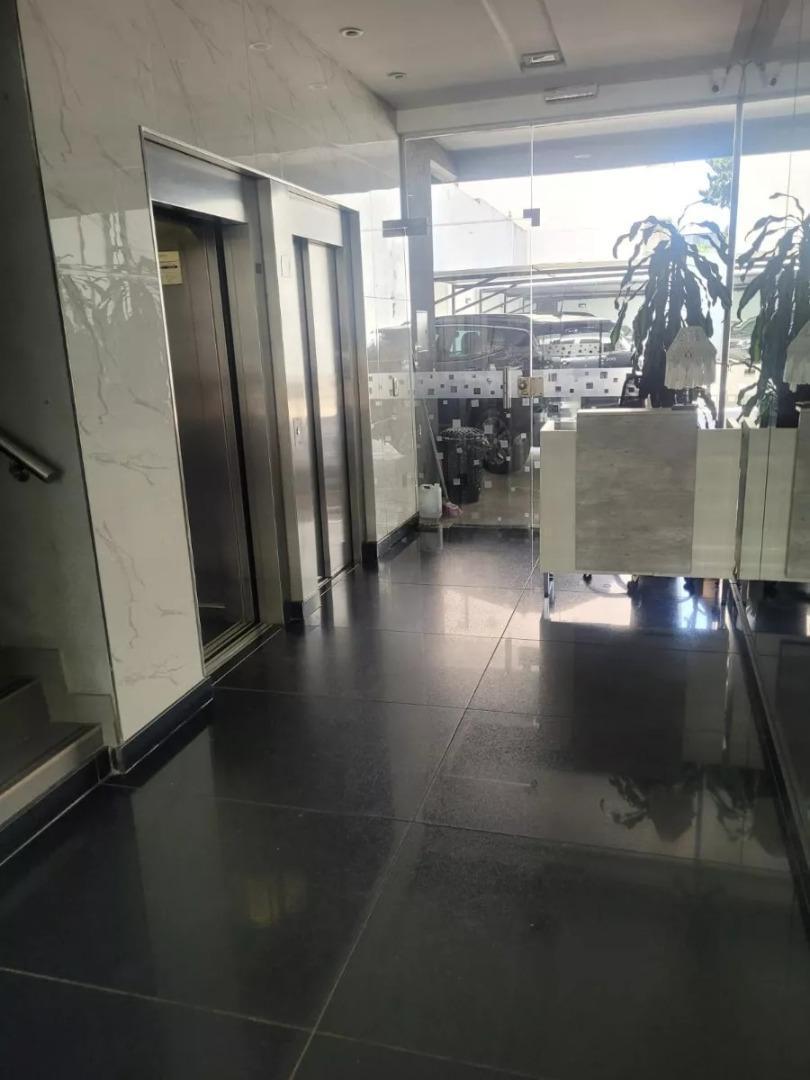 Depart. 3 Ambientes Piso Alto Amenities Parrilla Sum Flores 5