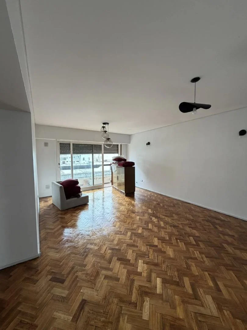 Venta Departamento 3 Ambientes C Dependencia Recoleta Frente
