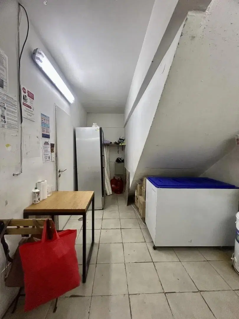 Venta Local Comercial con Renta Villa Crespo Velasco 800 4