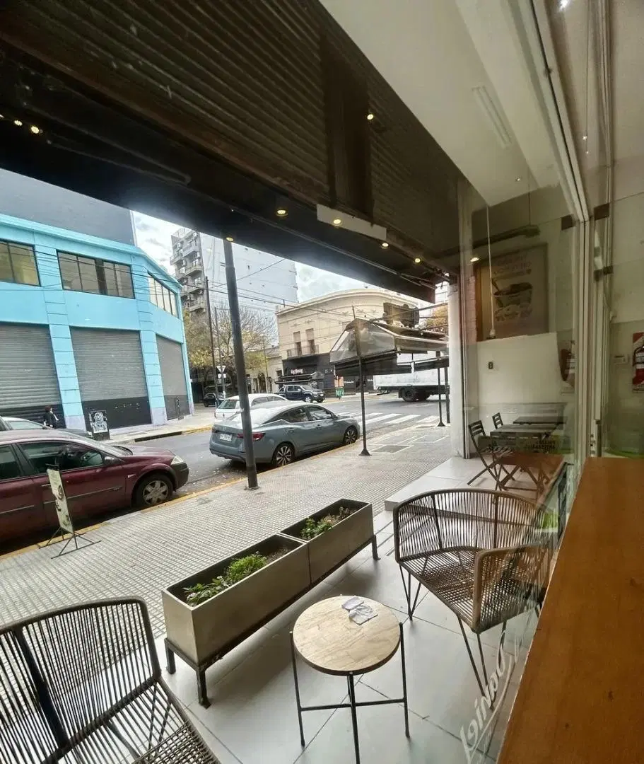 Venta Local Comercial con Renta Villa Crespo Velasco 800 3