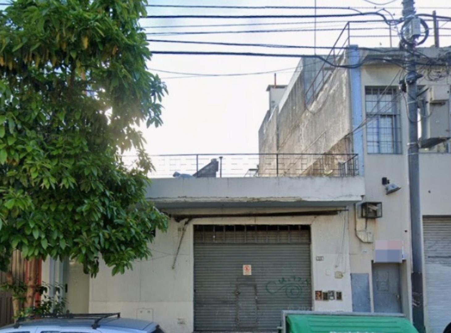 Venta Galpon con Vivienda Oficinas en Villa Crespo Comercial