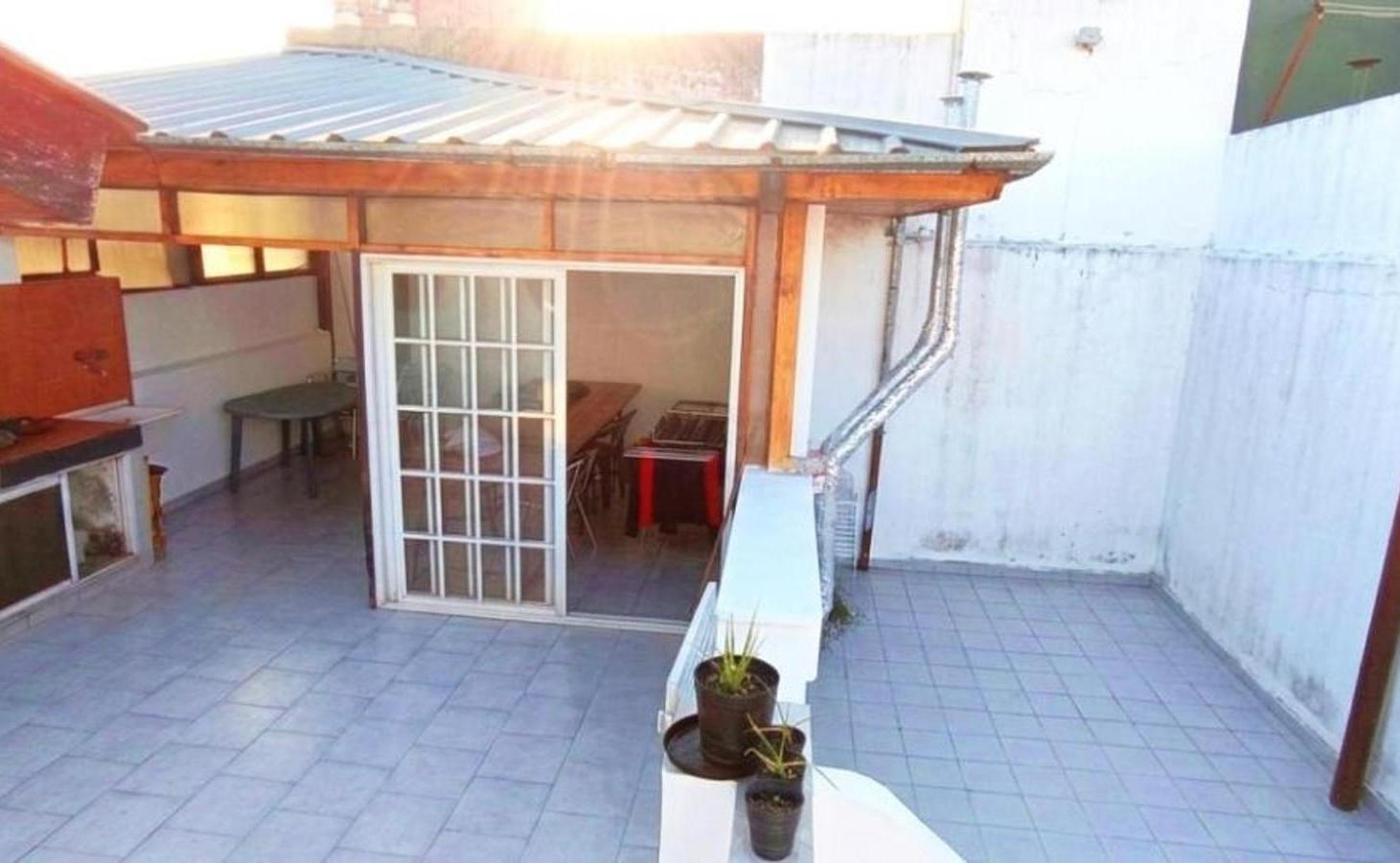 Foto de Venta Casa Terreno con Parrilla Quincho en Caballito, imagen 3