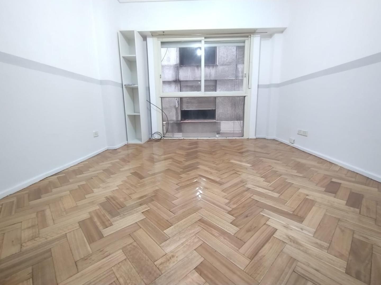 Foto de Venta Departamento 2 Ambientes Amplio Almagro Av. Corrientes, imagen 1