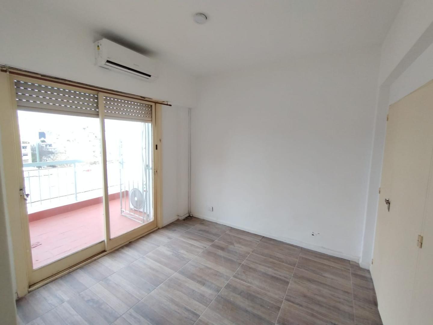 Foto de Venta Departamento 3 Ambientes Balcon Villa Crespo Reciclado, imagen 5