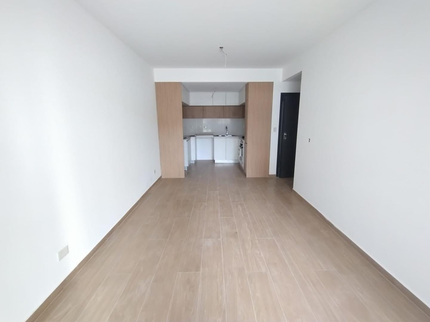 Foto de Venta 3 Ambientes Balcon Pileta Sum Mayo 27 V. Crespo FINANC, imagen 3