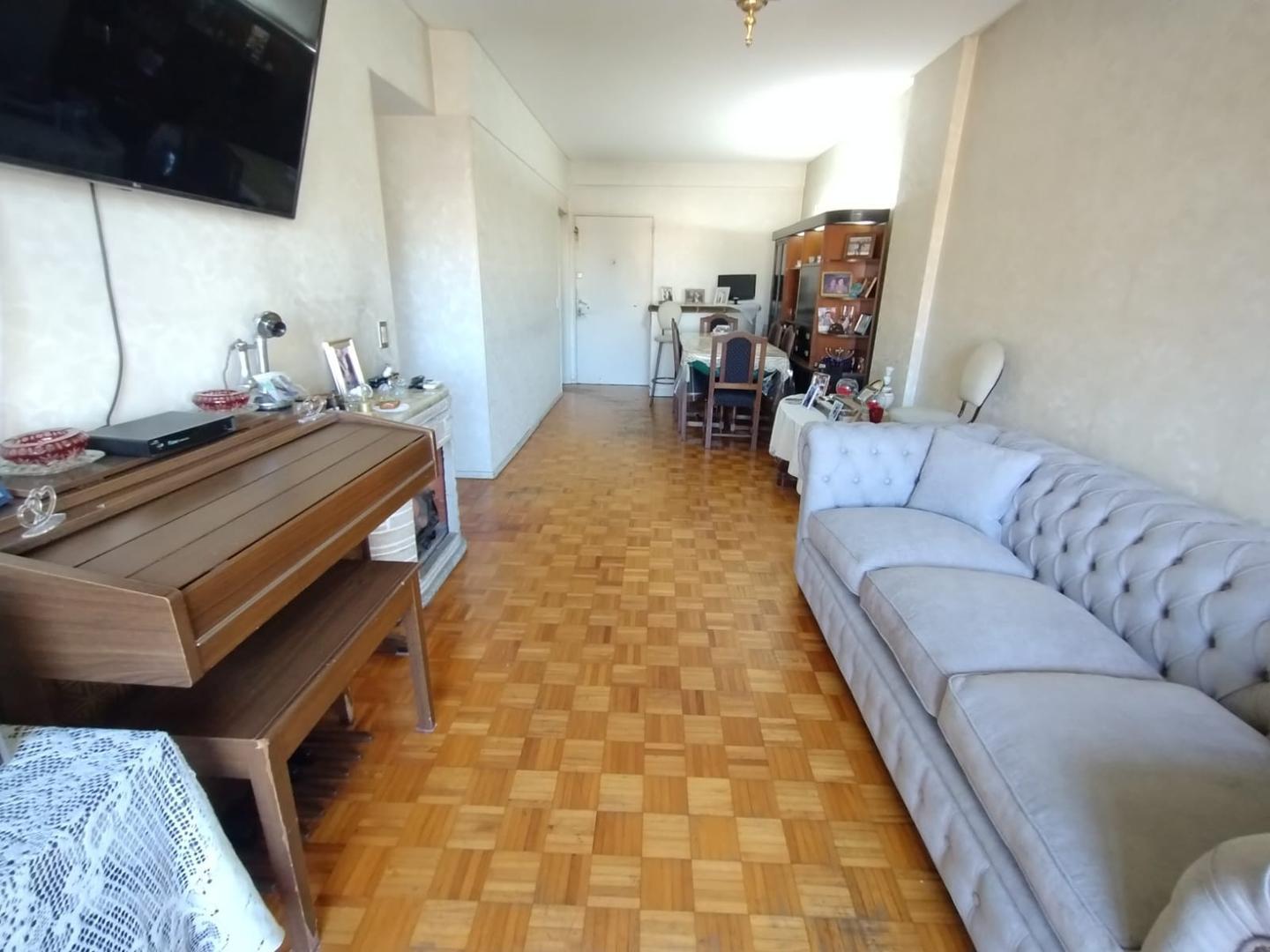 Foto de Venta Departamento 4 Ambientes Con Balcon Frente Luminoso, imagen 1