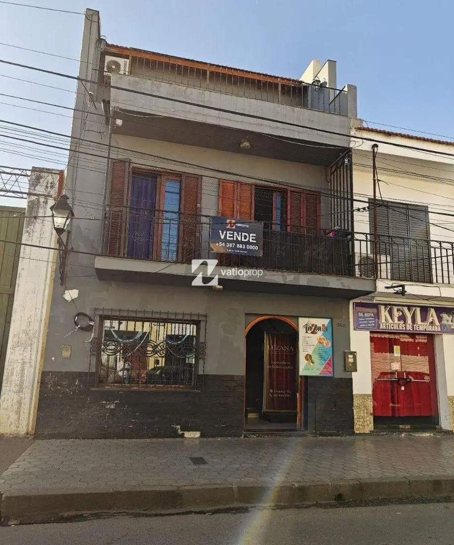 Edificio 200m² en Urquiza al 500 con potencial comercial 1
