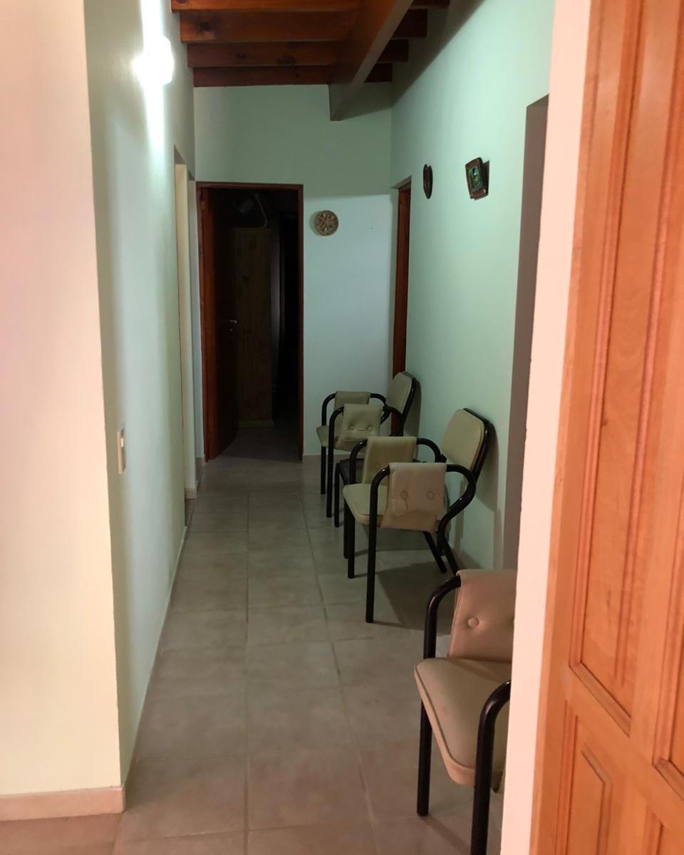 Casa de 3 Dorm. en Mar Azul 2