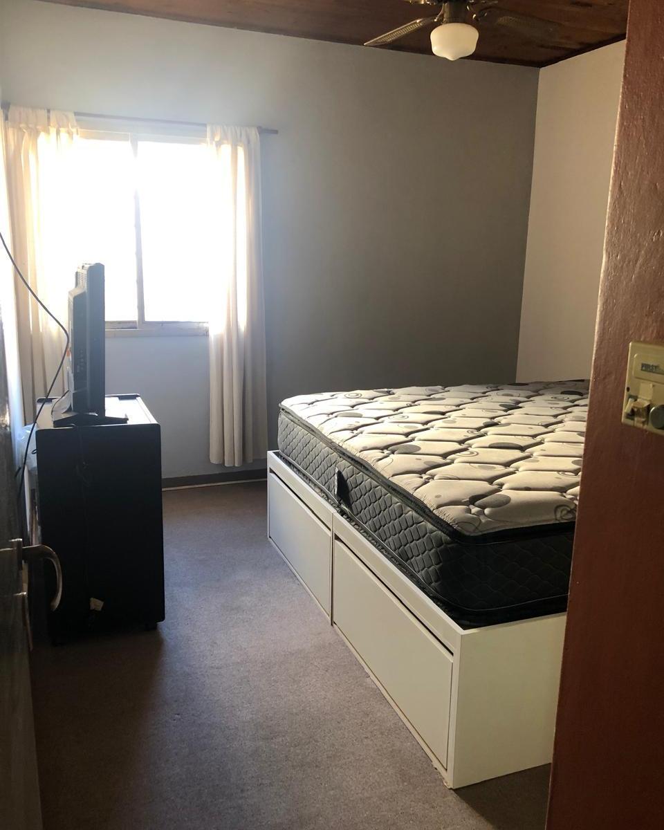 Foto de 87 e/118 y diag. 690. Venta de casa de 3 dormitorios., imagen 3