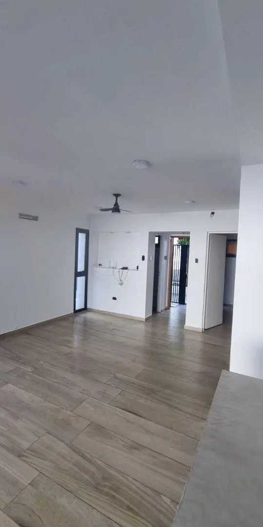 Casa Estrenar 23 y 75 | 3/4 Dorm | Pileta | Cochera x2 | Cerca Boulevard | Oportunidad 3