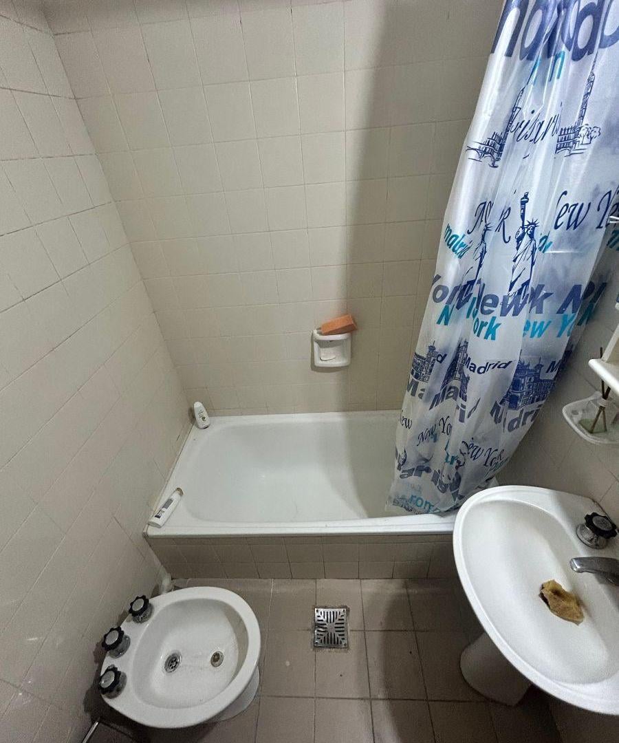 Foto de departamento en alquiler 2 doritorios 6 e/ 63 y64, imagen 1