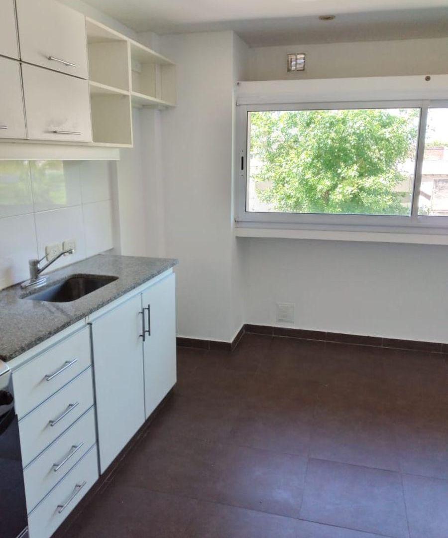 Foto de ALQUILER DEPARTAMENTO UN DORMITORIO C/COCHERA, imagen 4