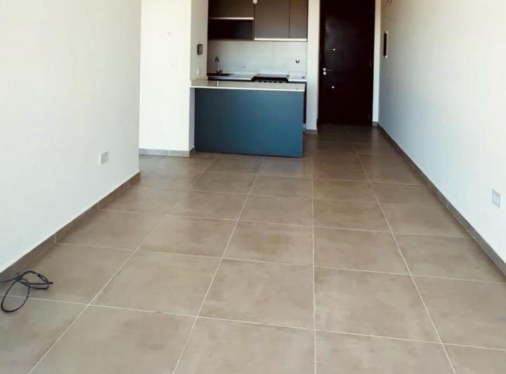 Departamento de 1 Dorm. con balcon en Complejo Moreno Center 3