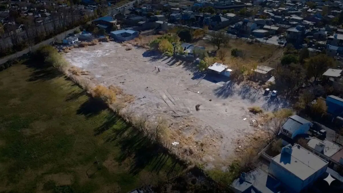 Terreno / Lote en venta de 9898m2 ubicado en Canal V 4