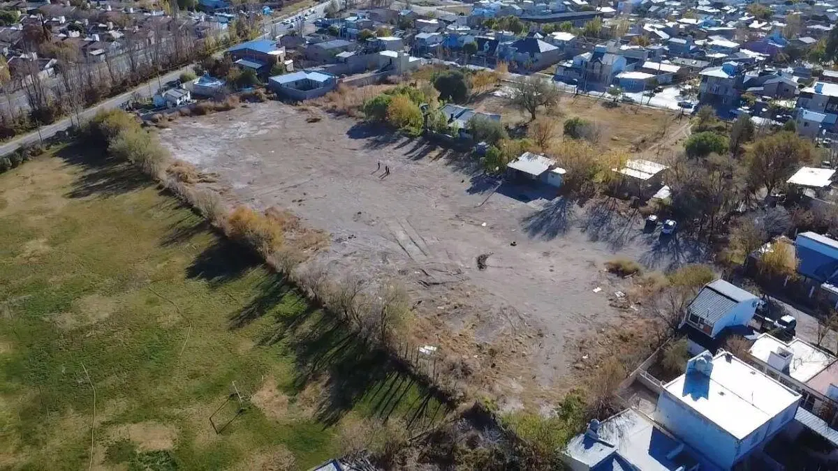 Terreno / Lote en venta de 9898m2 ubicado en Canal V 2