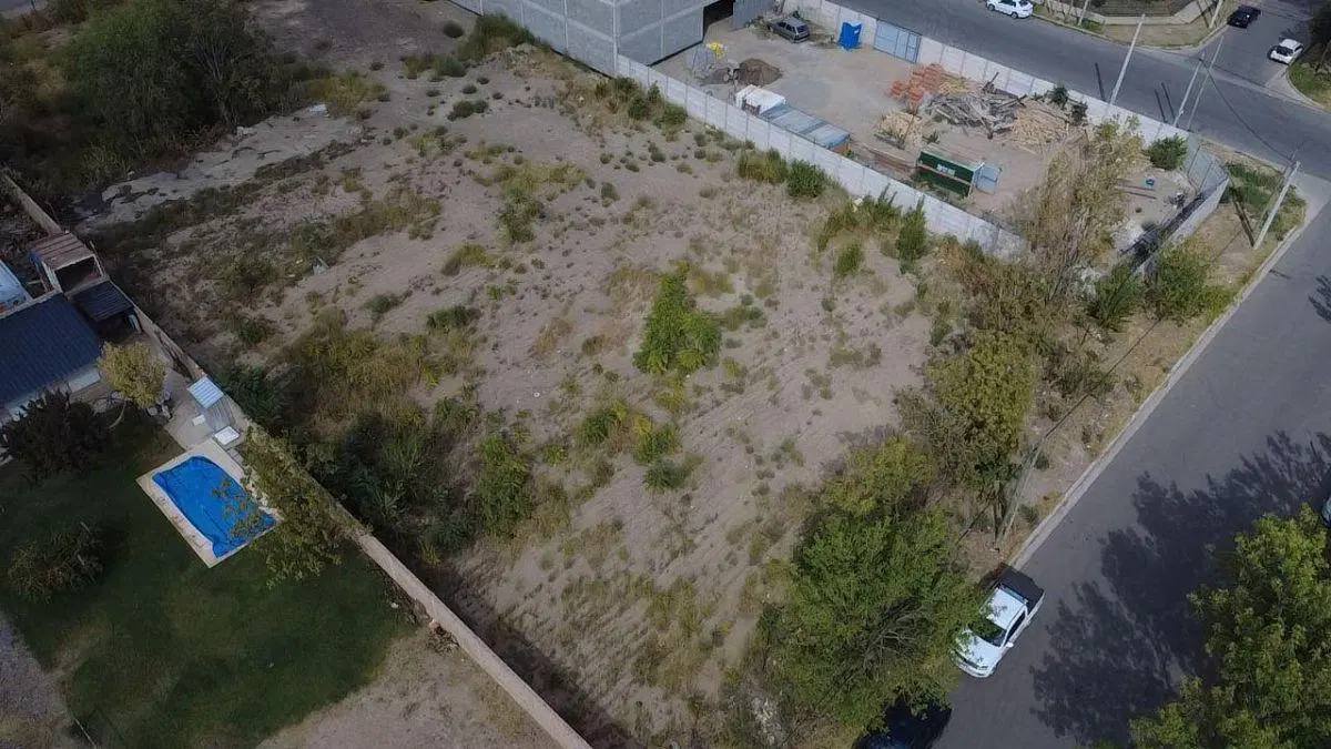 Lote Residencial-Comercial en B° Canal V - Neuquen Capital 4